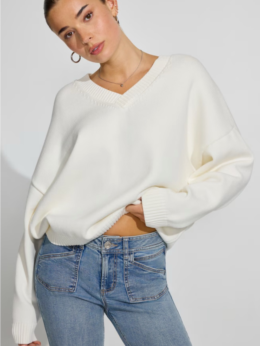Garage‎ Oversized V-Neck Sweater in Cream